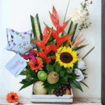 Arreglo floral con frutas Tamarillo
