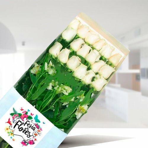 Box of 18 White Roses