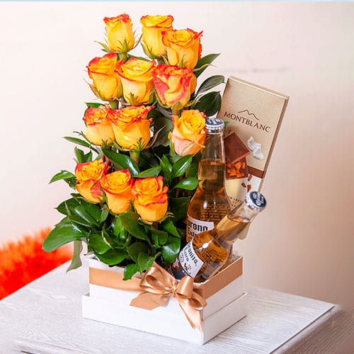 🌹 Arreglo Floral Zeus: ¡Sorprende con un Detalle Único! 🍻