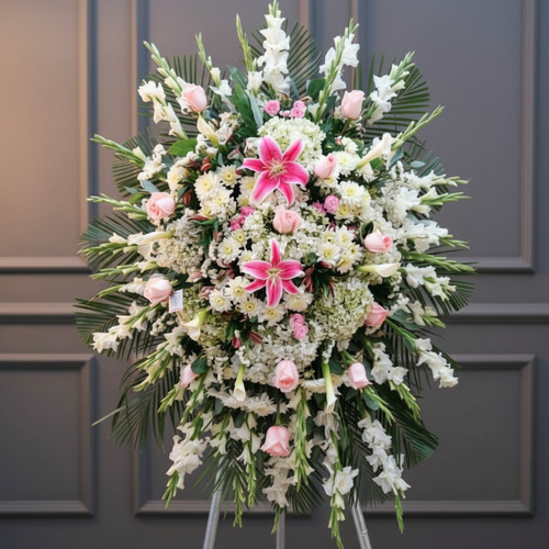 toma la imagen adjunta como base y genera hfzggq